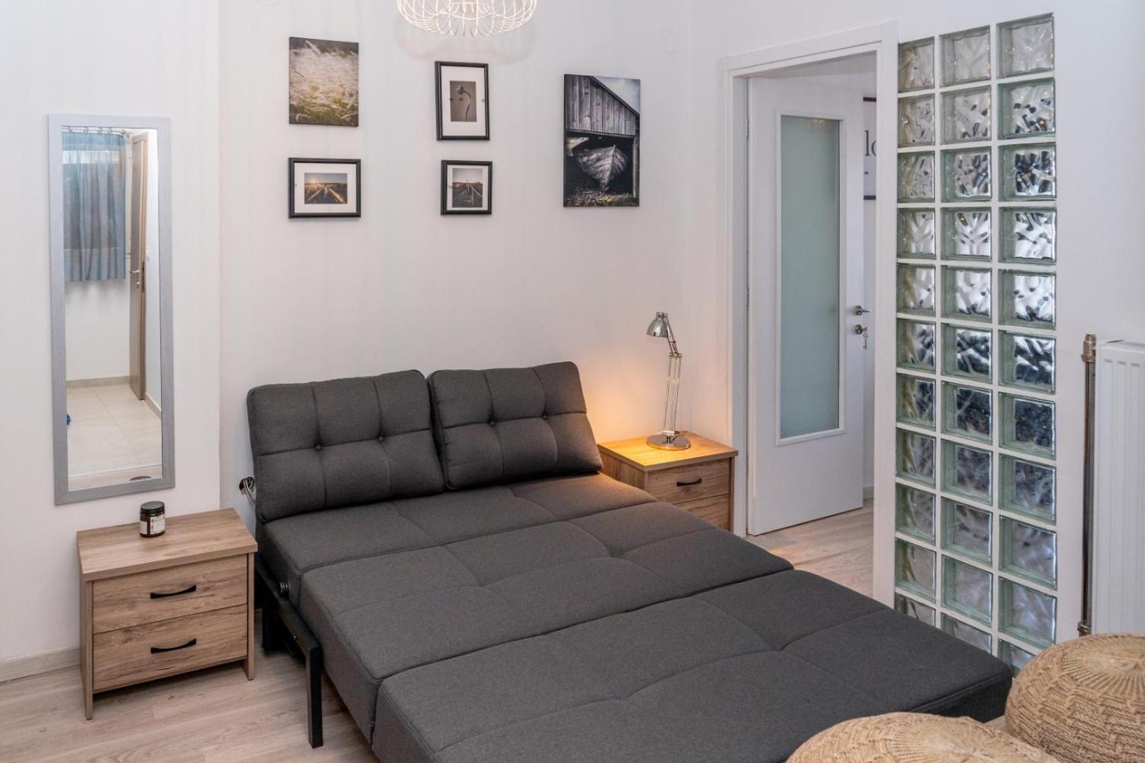 Kosmos Service Apartment Near Turkish Consulat And Saint Dimitrious Church With Additional Cost Parking Thessalonique Extérieur photo