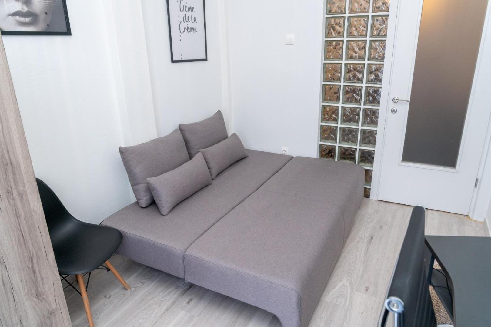 Kosmos Service Apartment Near Turkish Consulat And Saint Dimitrious Church With Additional Cost Parking Thessalonique Extérieur photo