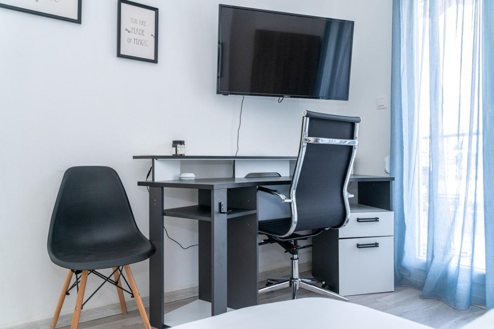 Kosmos Service Apartment Near Turkish Consulat And Saint Dimitrious Church With Additional Cost Parking Thessalonique Extérieur photo